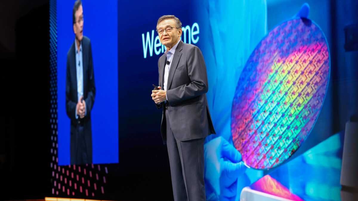 Intel Foundry Waits for More, Bigger Orders
