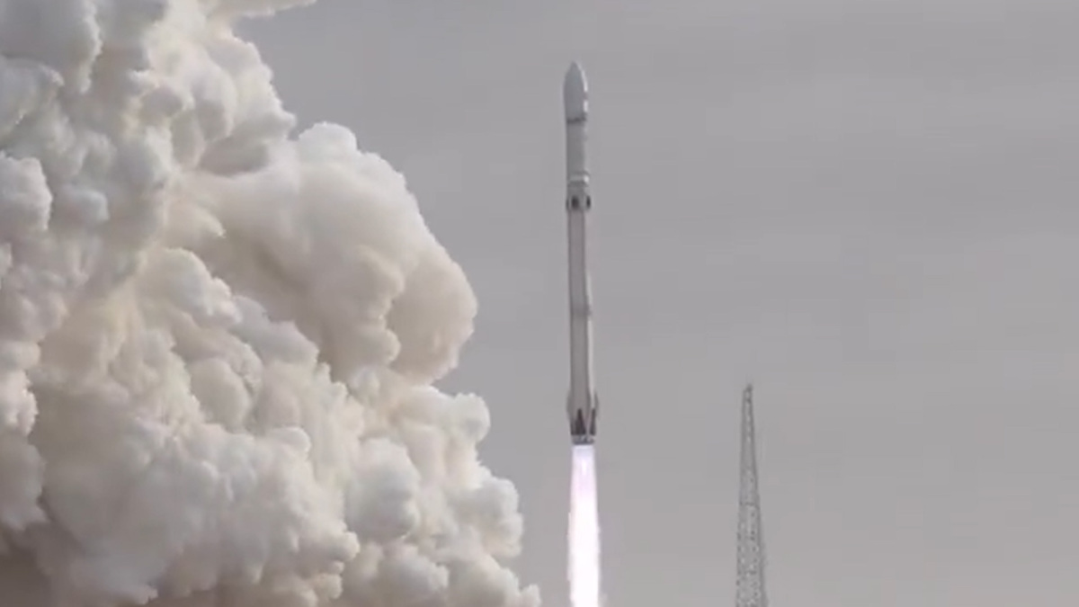 Chinese Reusable Long March 12A Made it to Orbit, But Booster Recovery Failed