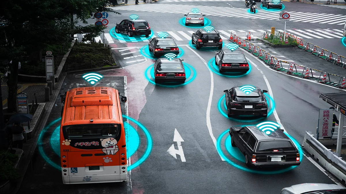 The Mobile Edge: Fleet Innovation Powered by V2X