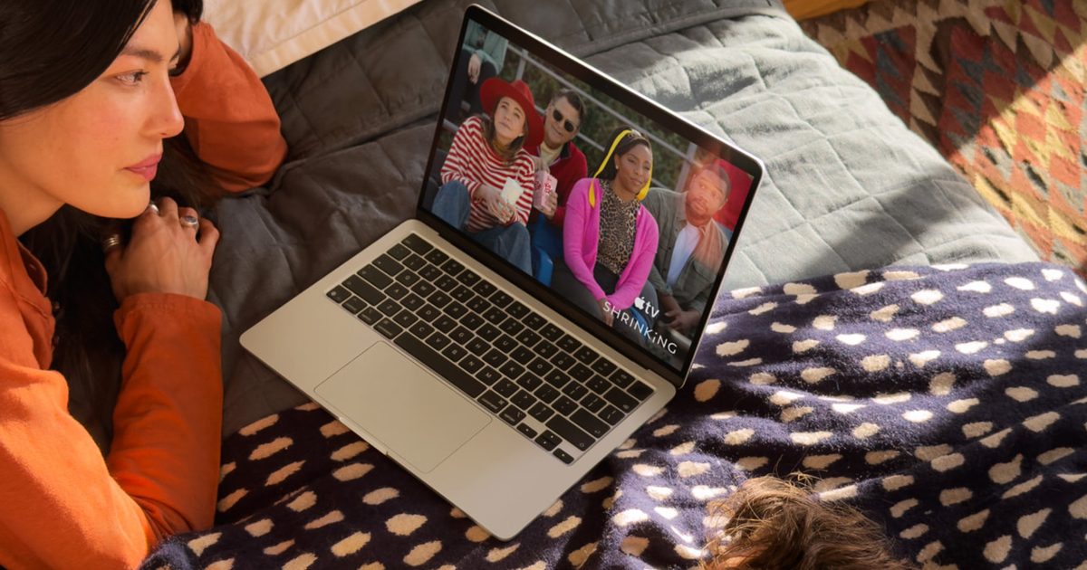 Macbook Air’s storage drive shows impressive speed gain, even beating the MacBook Pro